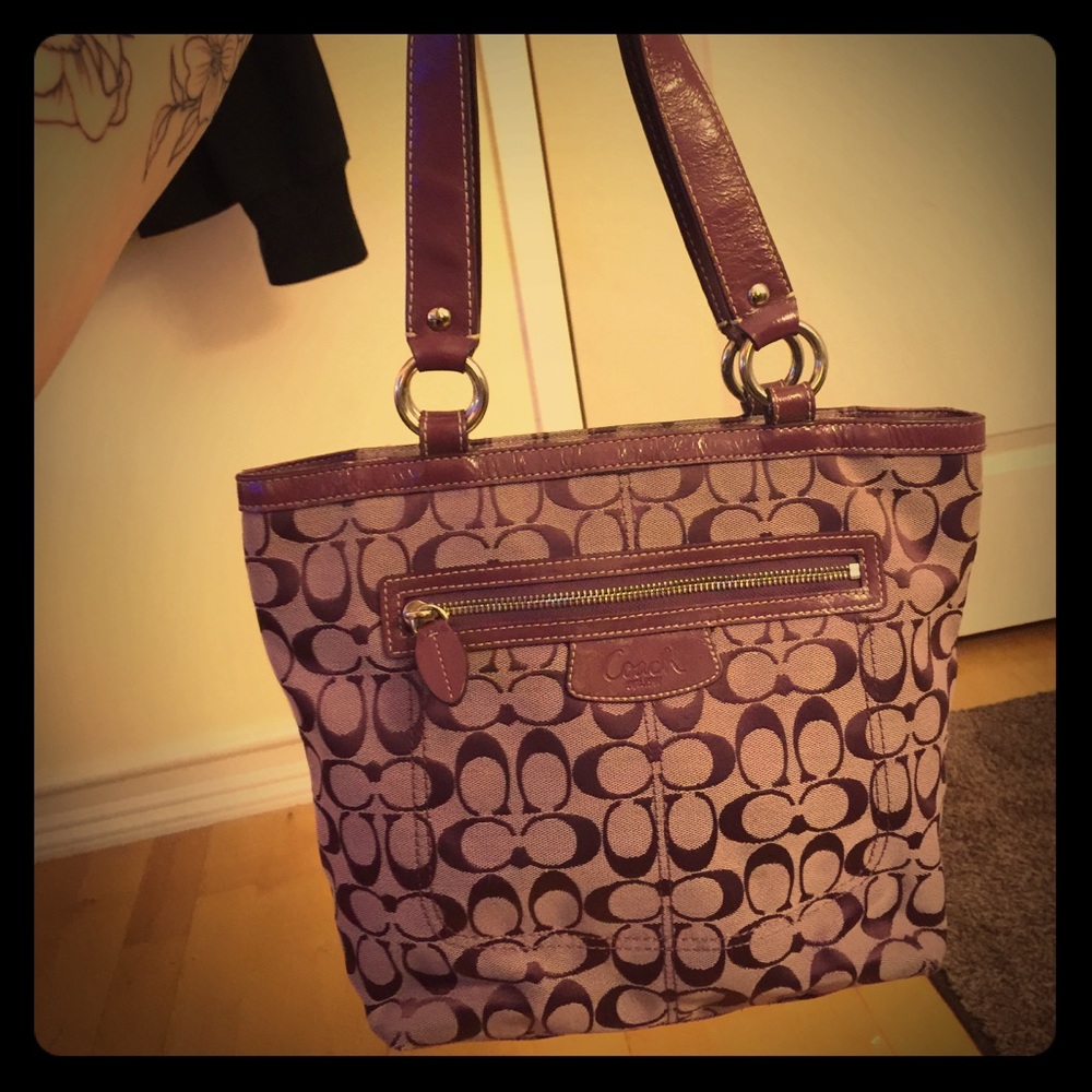 Coach handbag